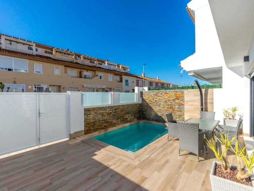 2 - house for sale in san pedro del pinatar region of murcia spain