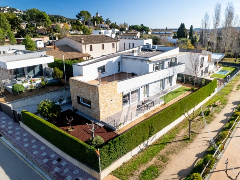 1 - venta casa santa cristina d'aro cataluña españa