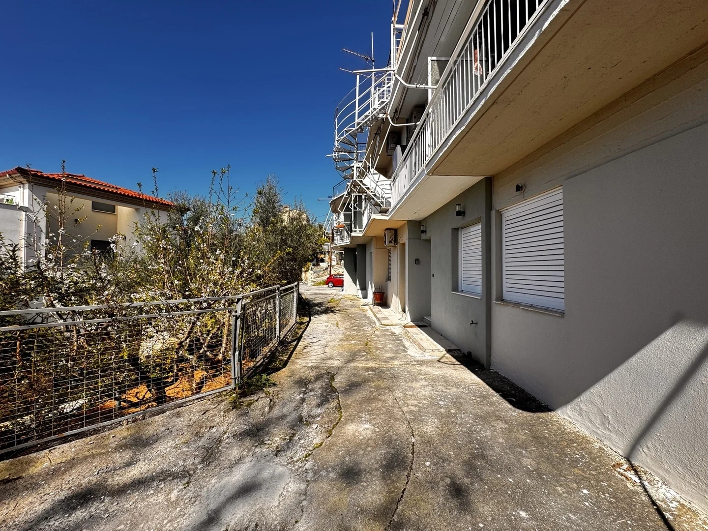 2 - vente appartement pieds dans l'eau mikri mantineia péloponnèse grèce