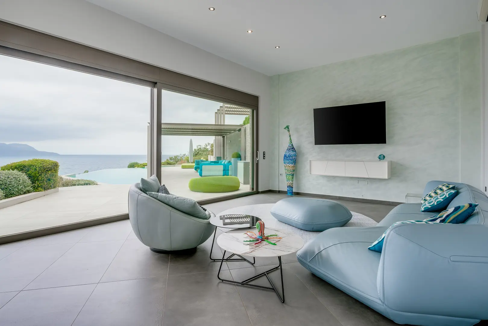 2 - vendita casa fronte mare chania creta grecia