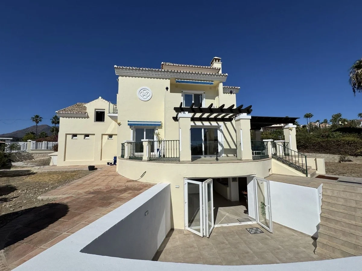 2 - vendita villa vista mare estepona - costa del sol andalusia spagna