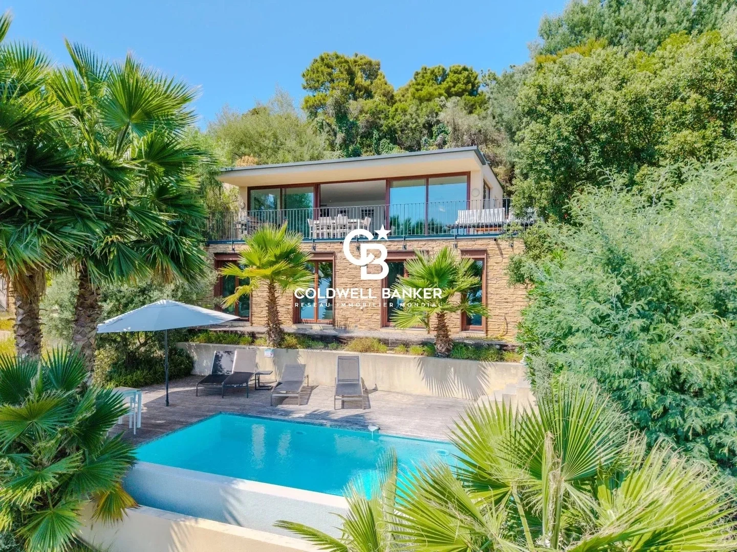 2 - venta casa vista al mar rayol-canadel-sur-mer var francia