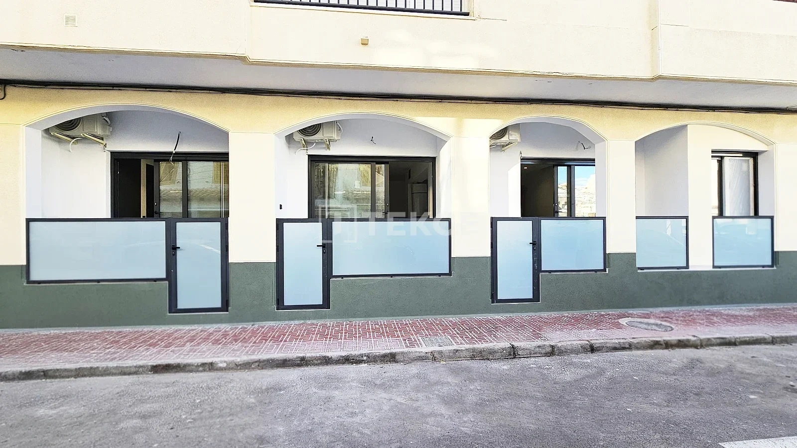 2 - verkauf wohnung strandpromenade torrevieja - costa blanca valencia spanien