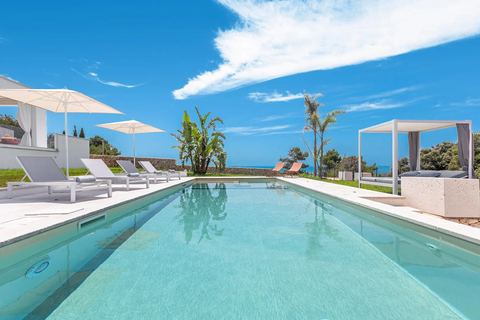 2 - venta casa vista al mar salve apulia italia