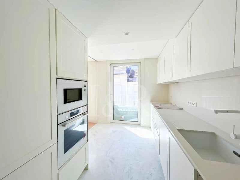 2 - apartment for sale in lisbon lisbon region portugal