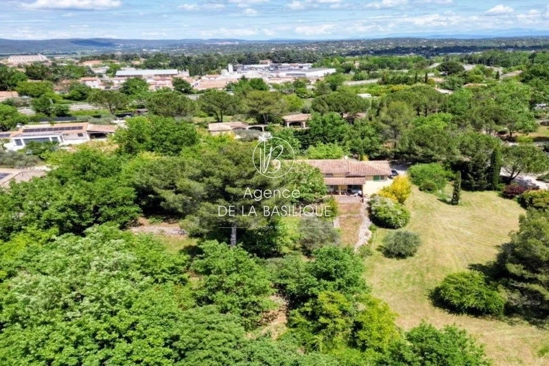 1 - vente maison saint-maximin-la-sainte-baume var france