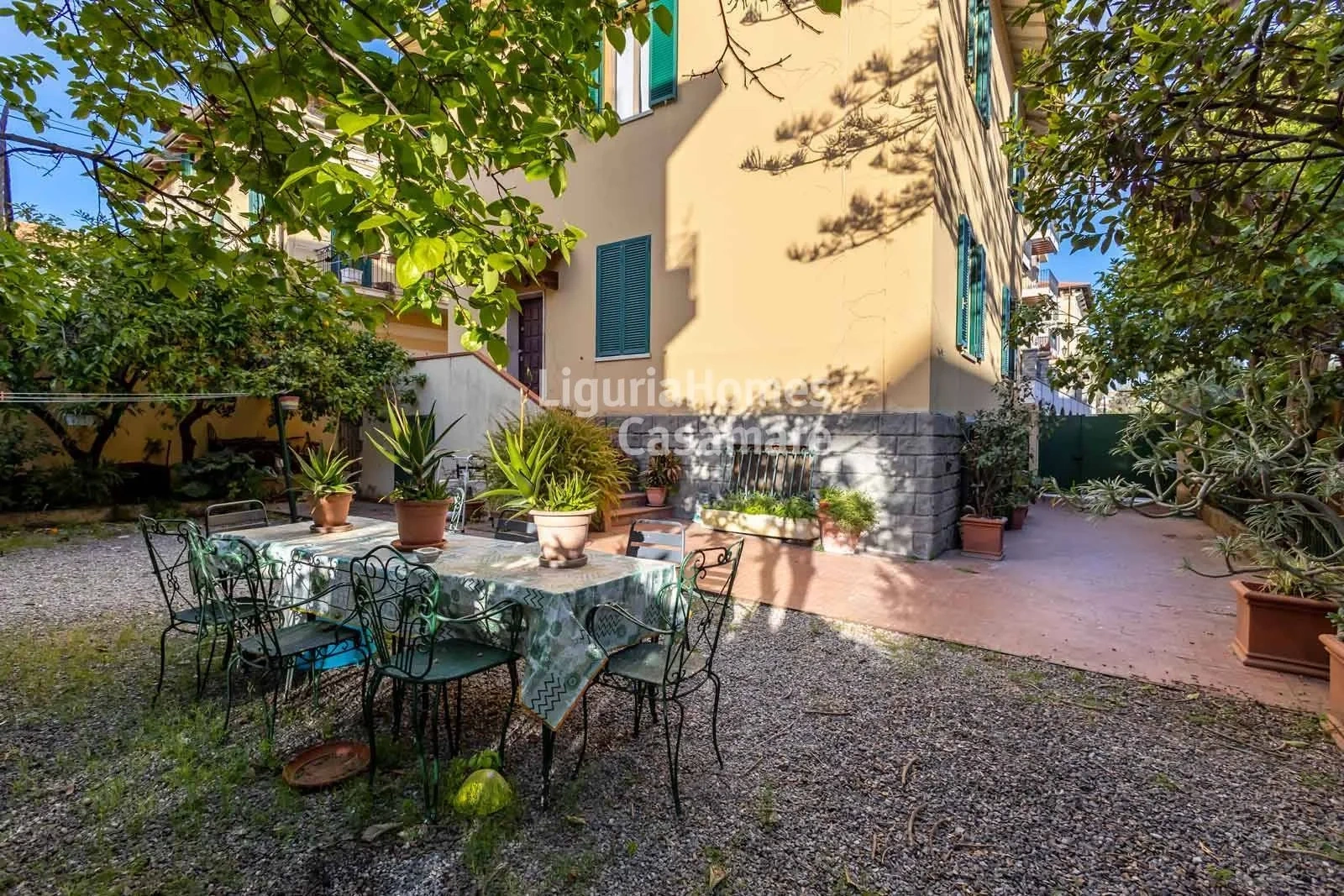 2 - villa for sale in bordighera liguria italy