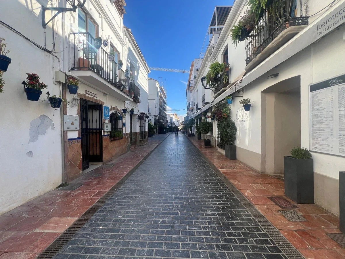 1 - verkauf grundstück strandpromenade estepona - costa del sol andalusien spanien