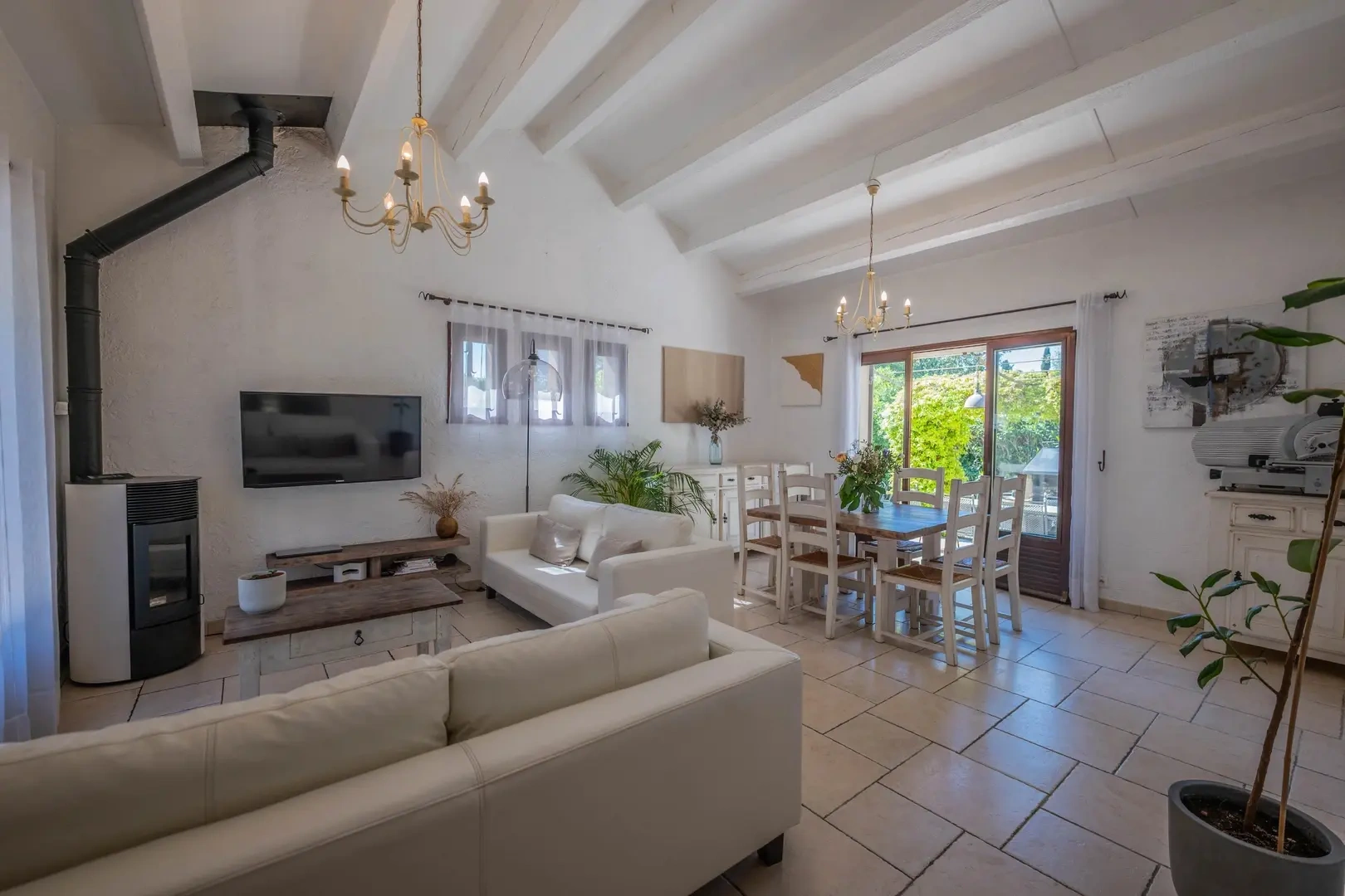 2 - house for sale in sainte-maxime var france