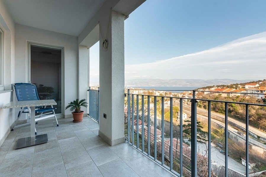 2 - vendita appartamento vista mare vrbnik litoraneo-montana croazia