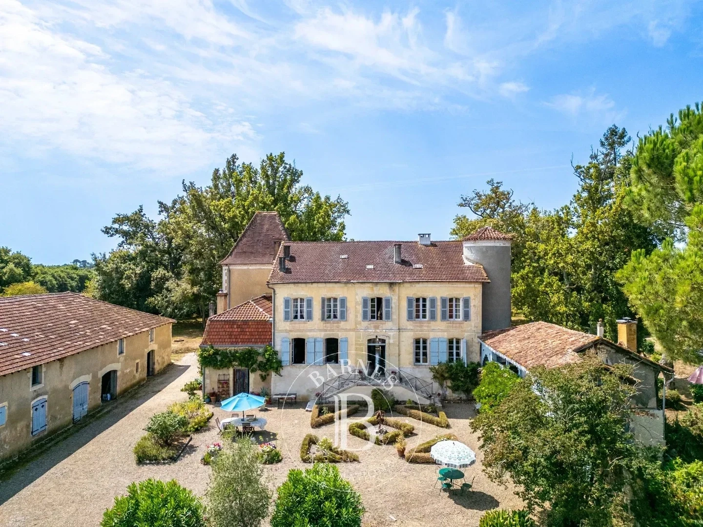 1 - verkoop kasteel saint-sever landes frankrijk