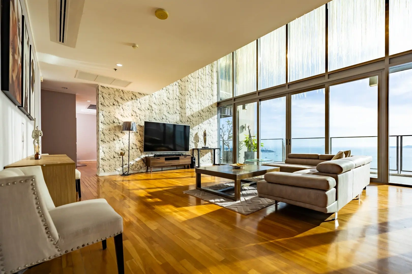 2 - verkauf wohnung direkt am wasser pattaya chonburi thailand