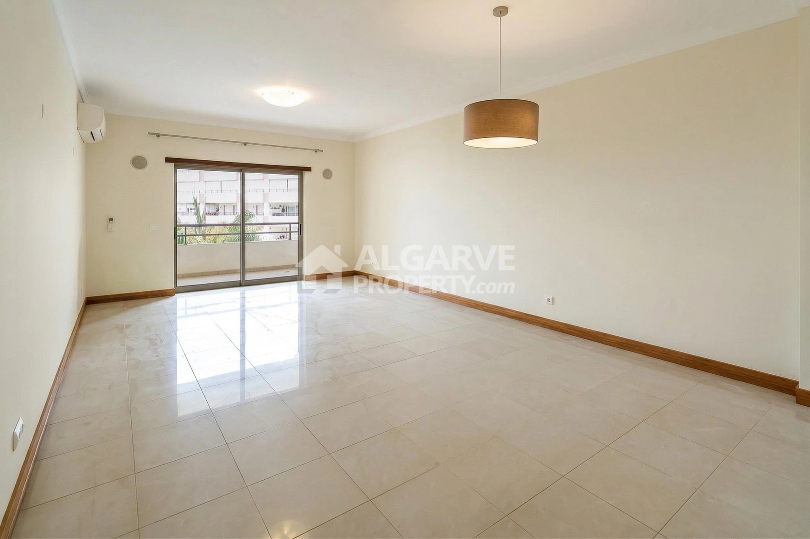 2 - apartment for sale in vilamoura algarve portugal