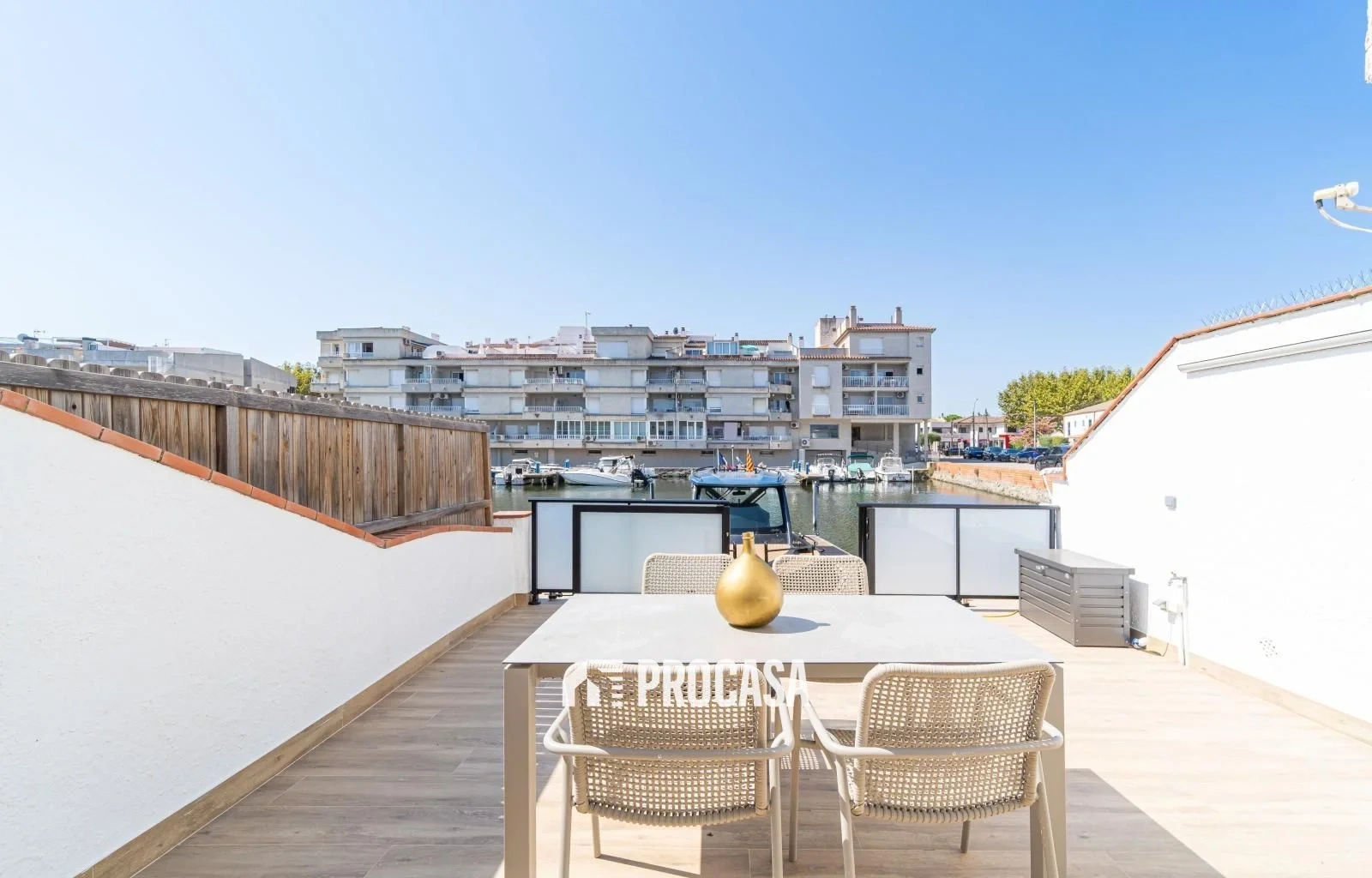 2 - venta casa a pie de playa empuriabrava cataluña españa