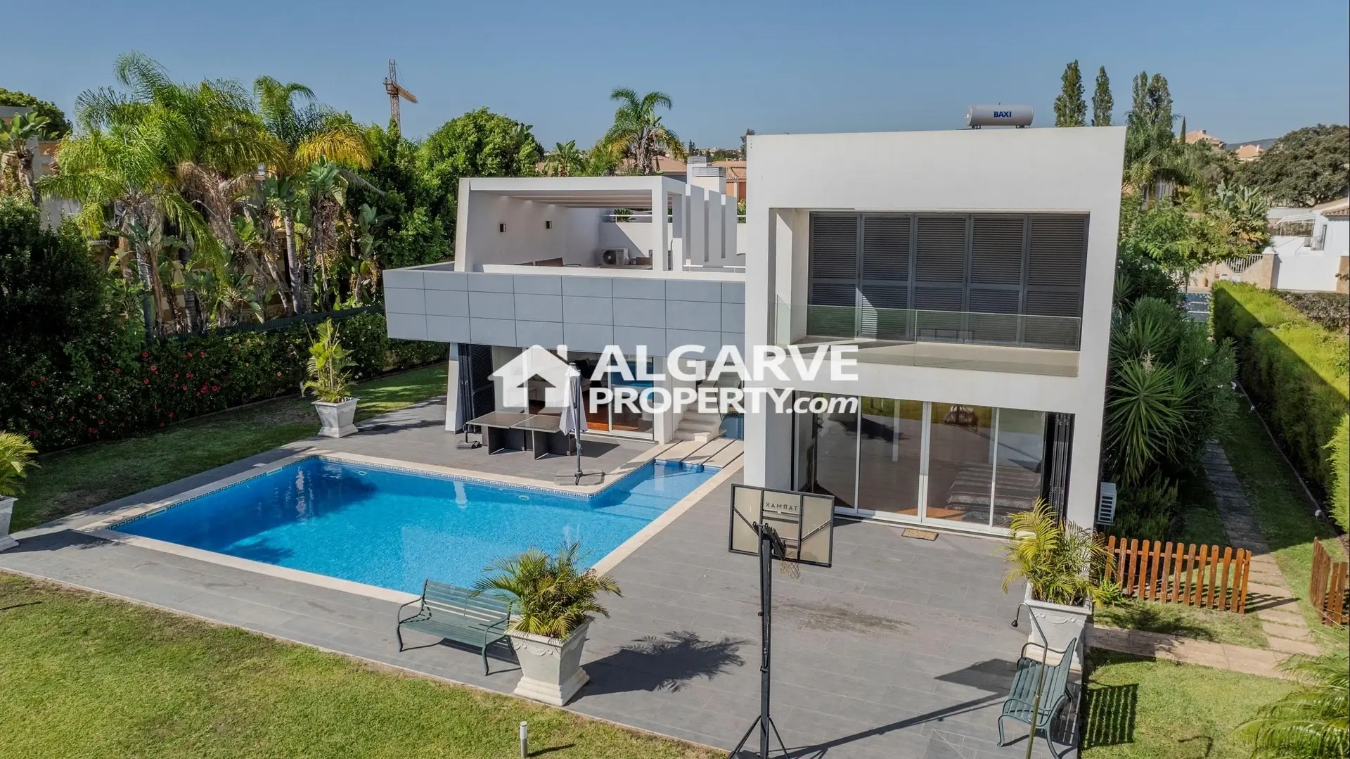 1 - house for sale in vilamoura algarve portugal