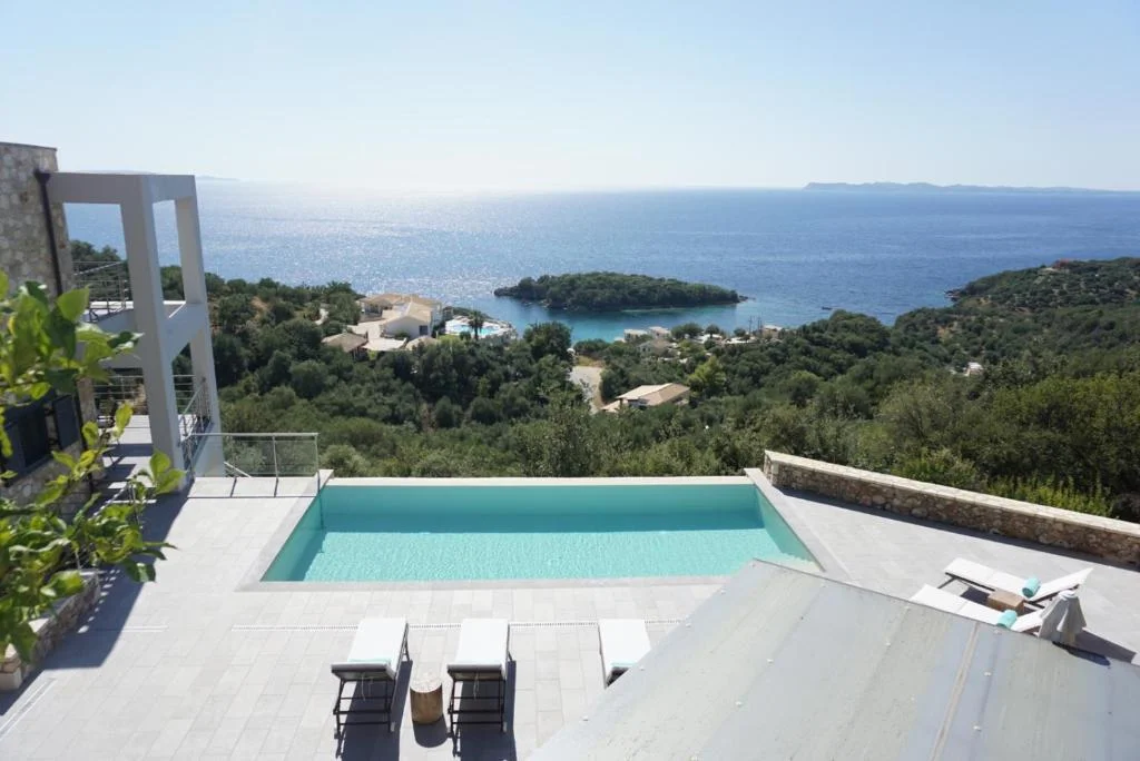 2 - venta casa vista al mar sivota epiro grecia