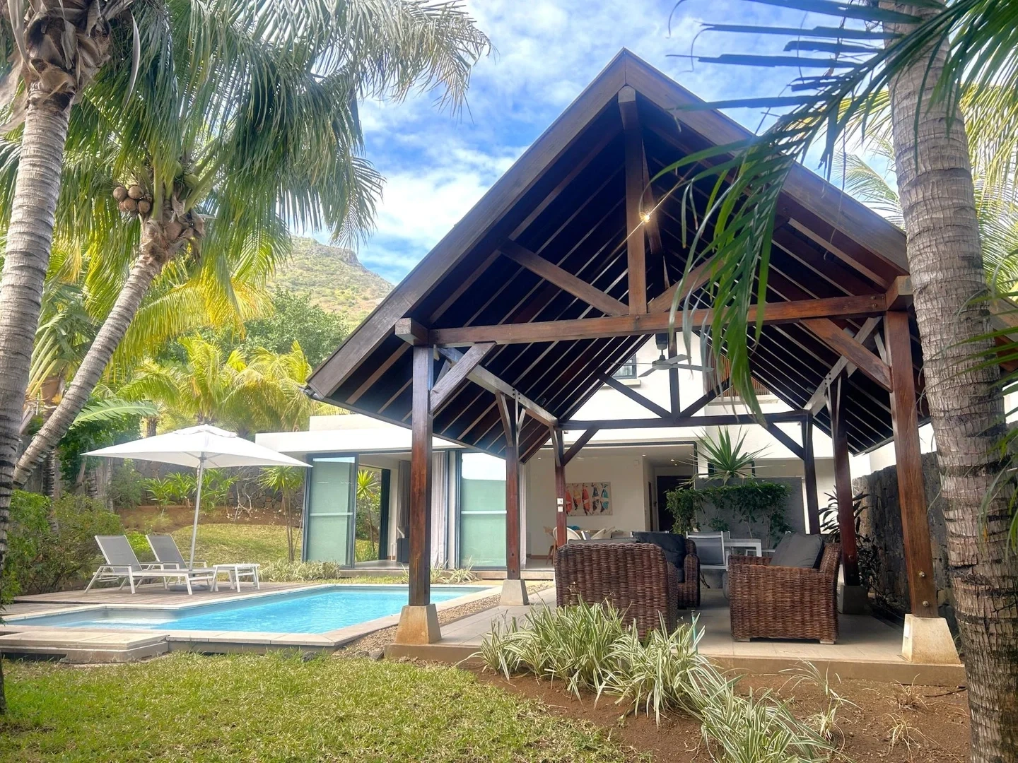2 - venda casa black river rivière noire maurício