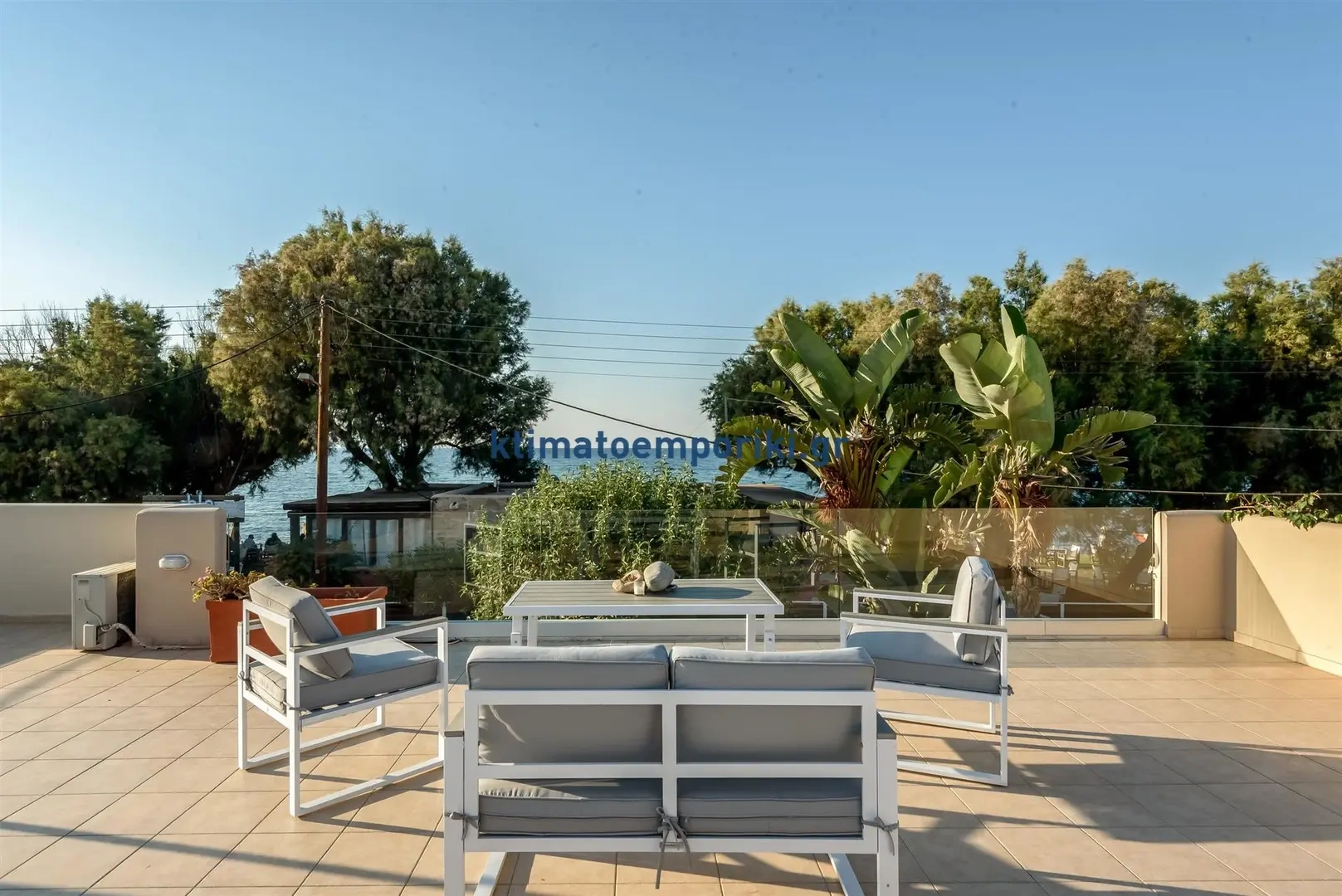 2 - venta casa frente al mar mithimni creta grecia