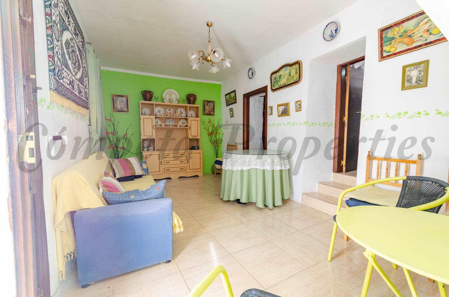 2 - vente maison salares andalousie espagne