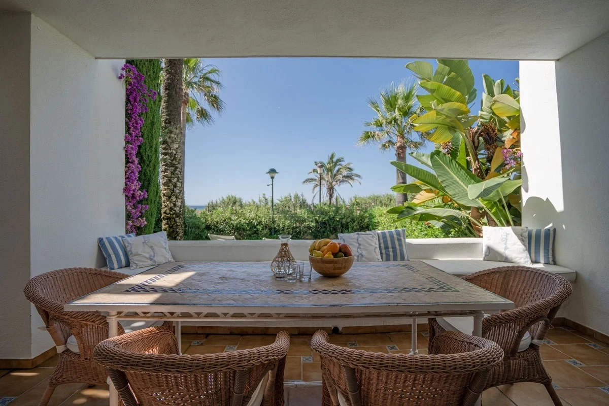 1 - vente appartement pieds dans l'eau marbella - costa del sol andalousie espagne
