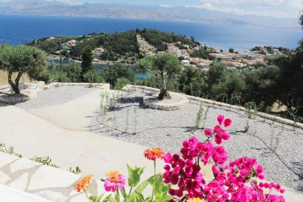 2 - venda casa vista de mar kassiópi ilhas jónicas grécia