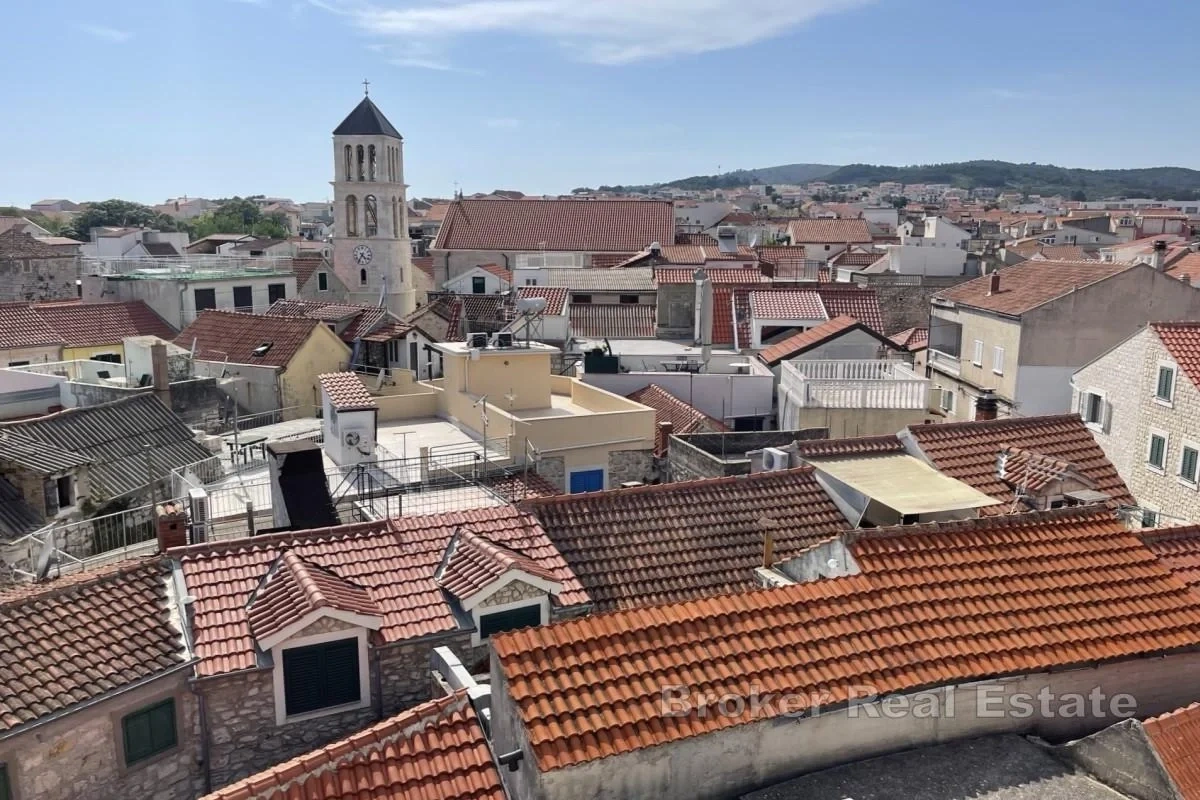 2 - venta casa vista al mar vodice šibenik-knin croacia