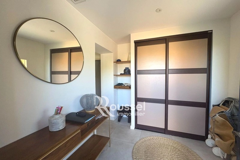 2 - venta casa poussan hérault francia