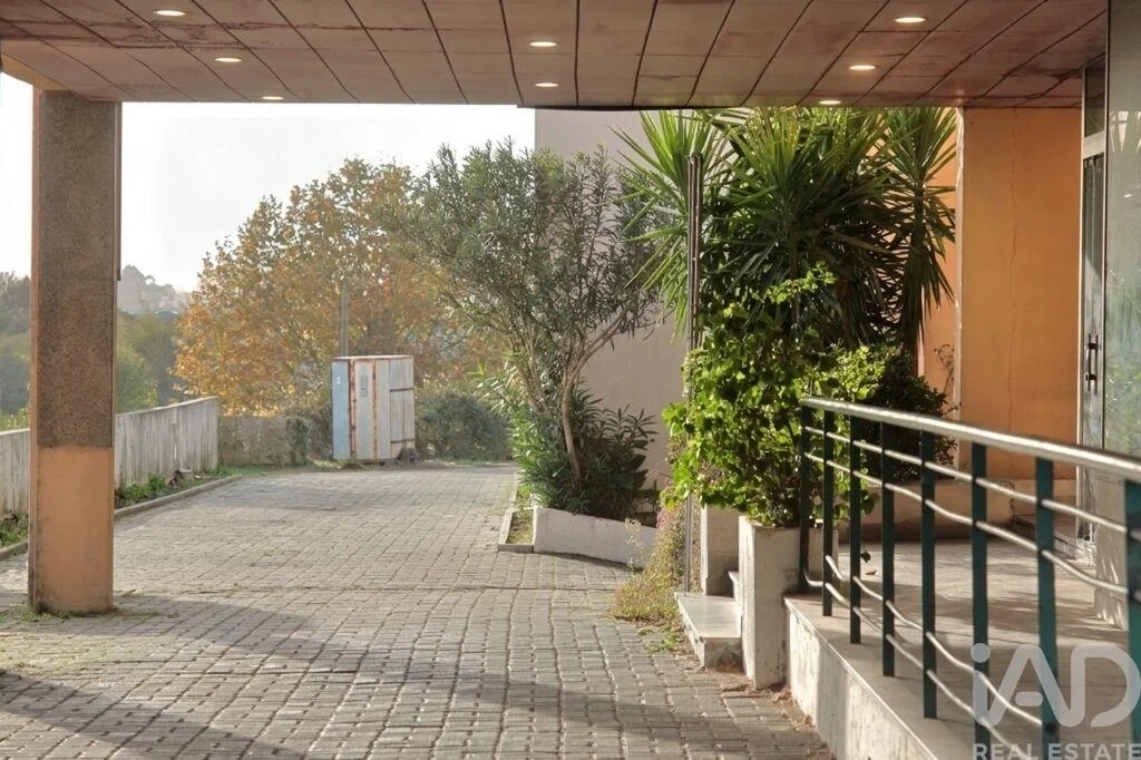 1 - venda espaço comercial valença região do norte portugal