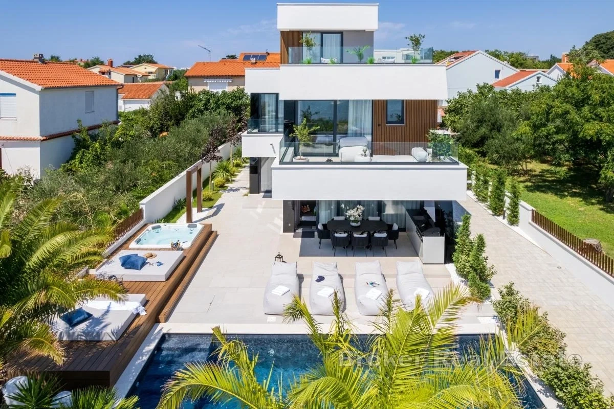 2 - venta casa frente al mar zadar zadar croacia