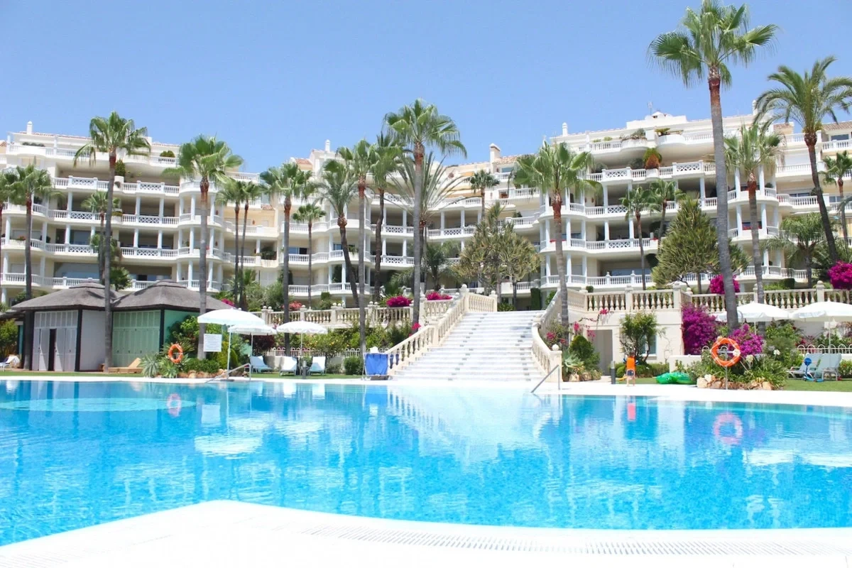 1 - venta apartamento frente al mar estepona - costa del sol andalucía españa
