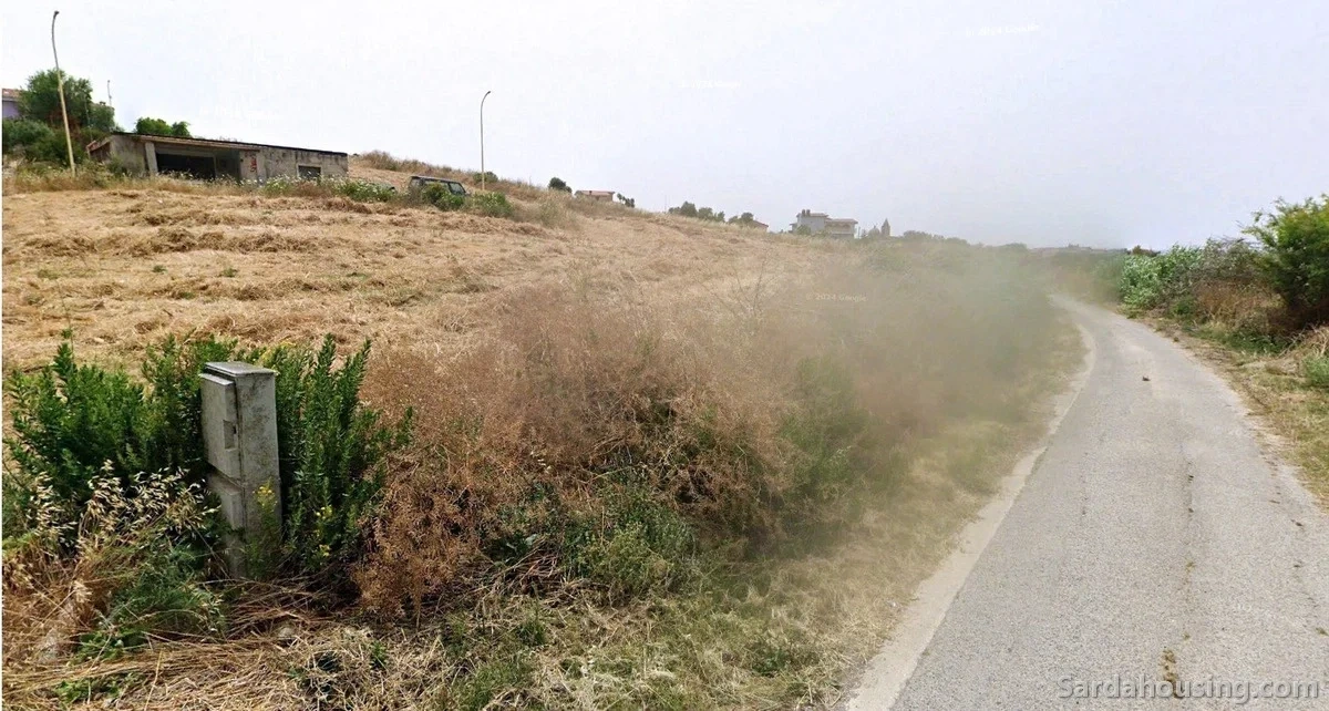 2 - plot of land for sale in villanovafranca sardinia italy