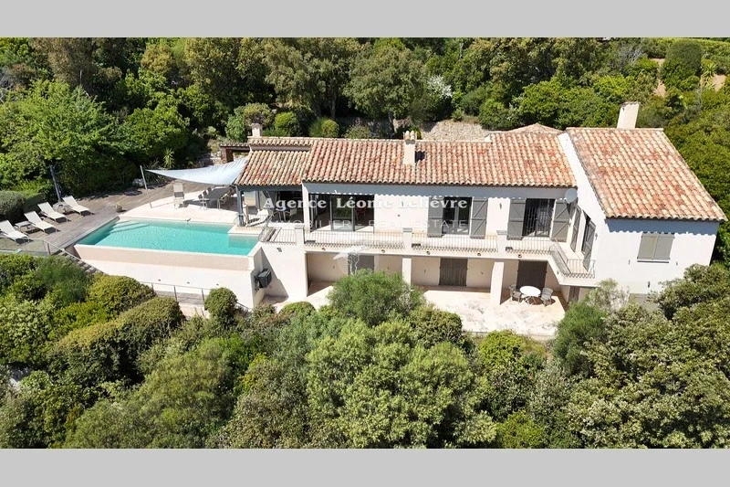 2 - venta casa vista al mar les issambres var francia