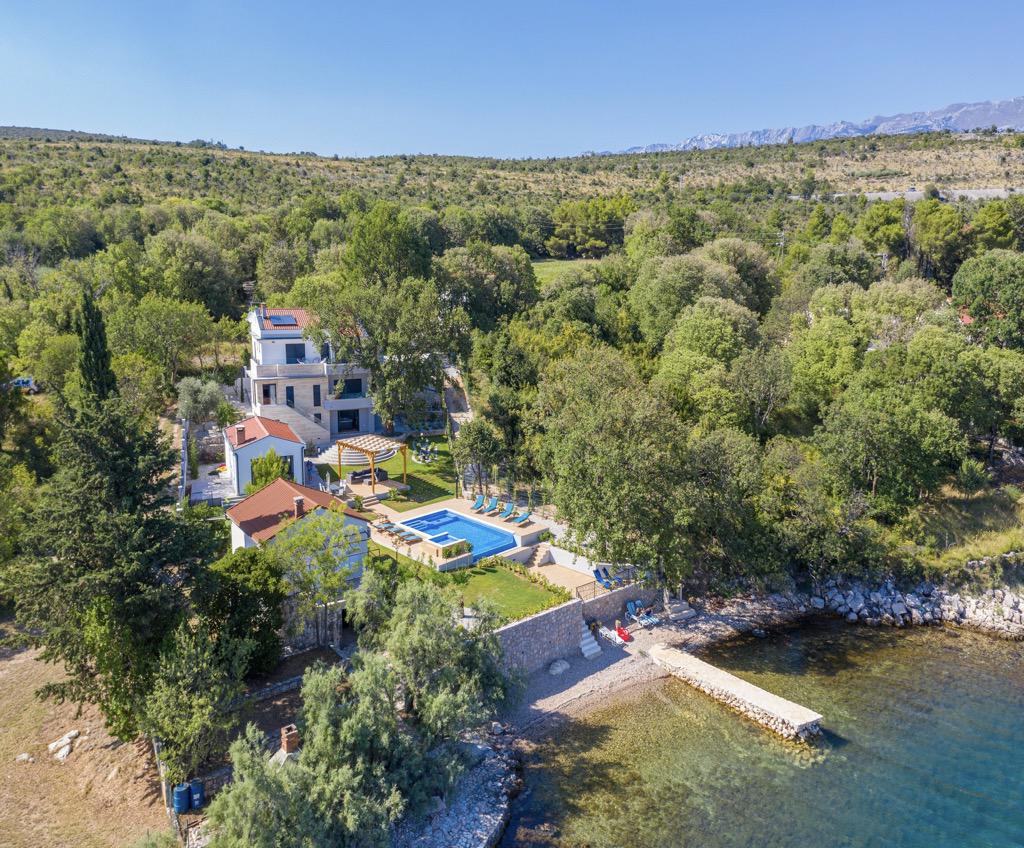 Villa for sale in Zadar of 320 m²