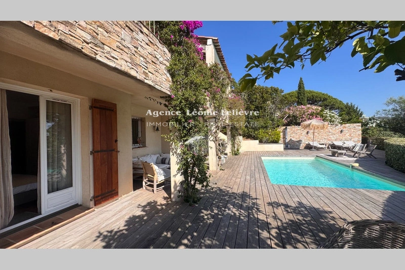2 - sea view house for sale in sainte-maxime var france
