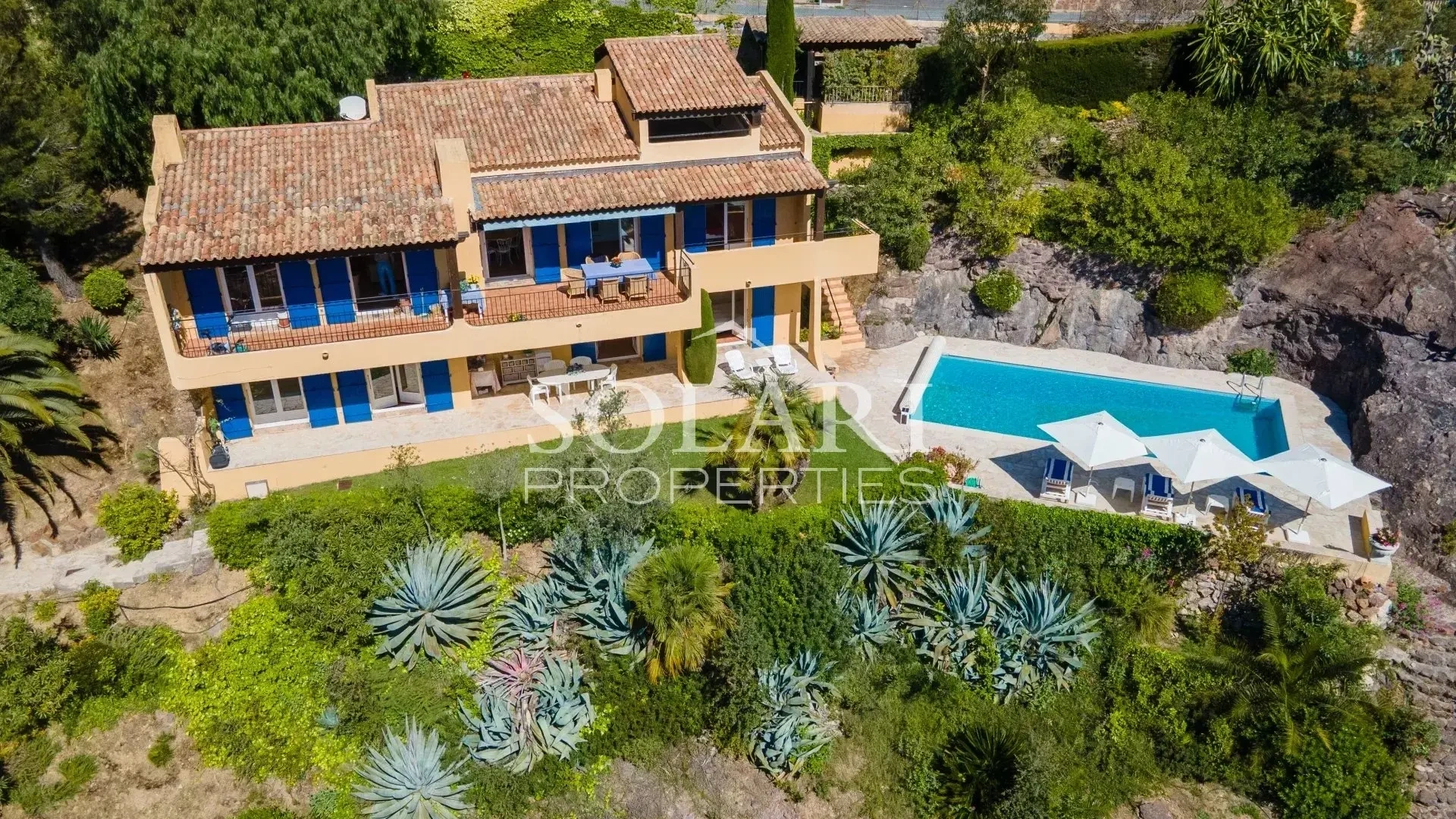 2 - venda casa vista de mar théoule-sur-mer alpes-maritimes frança