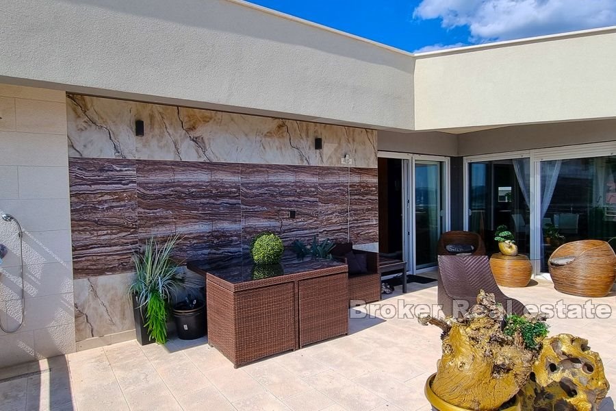 2 - venta apartamento vista al mar trogir split-dalmacia croacia