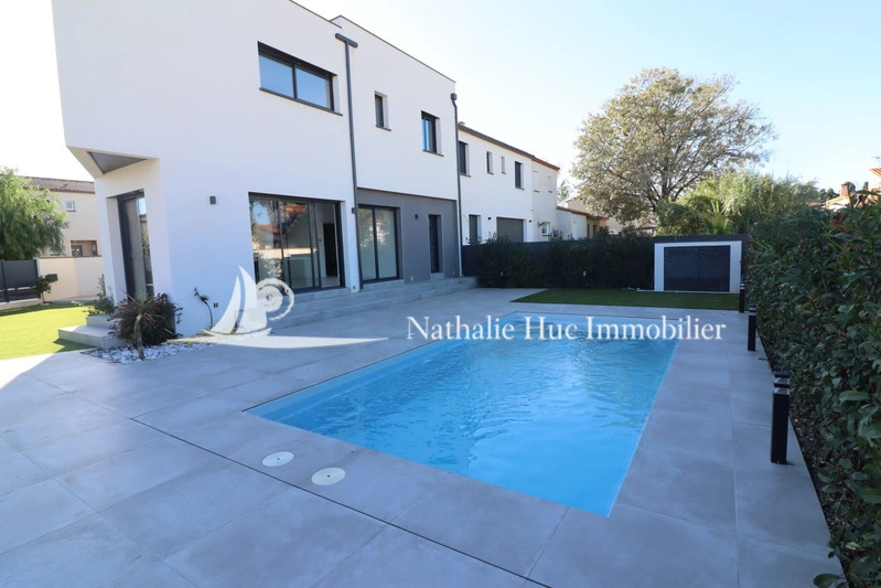 Casa com piscina