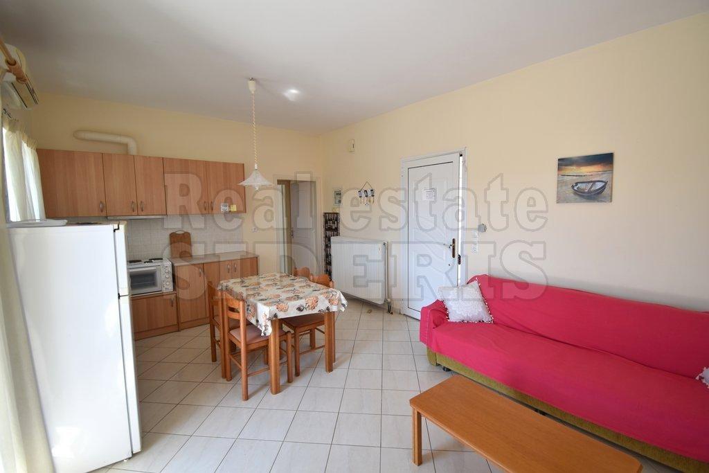 2 - venda espaço comercial léchaio peloponeso grécia