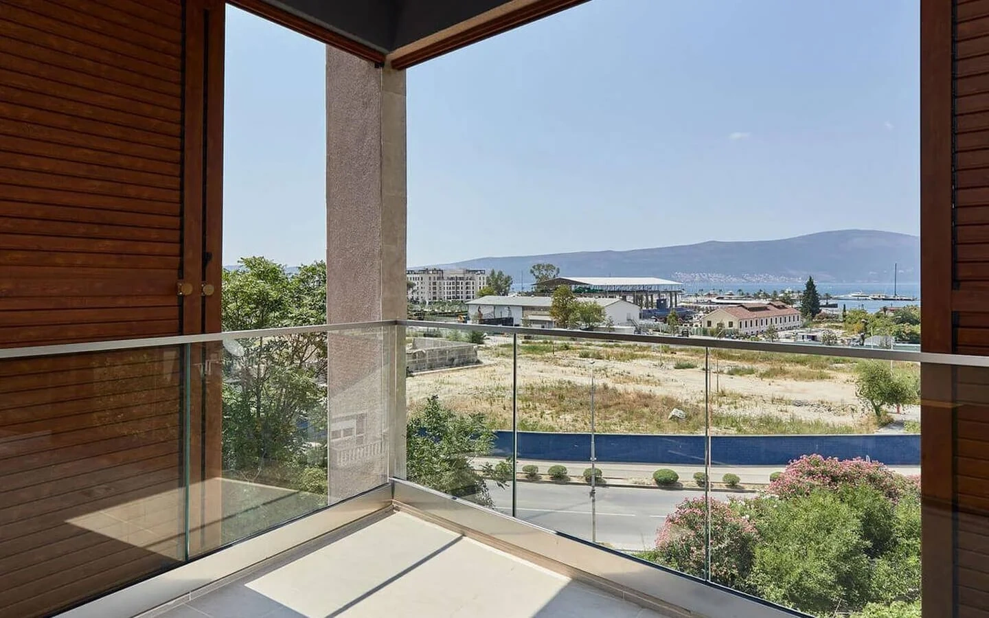 2 - verkauf wohnung meerblick tivat tivat montenegro