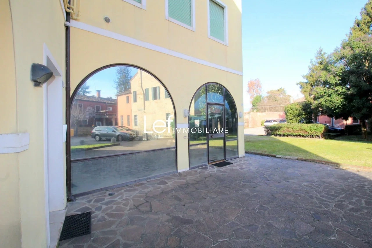 1 - venta comercio villorba véneto italia