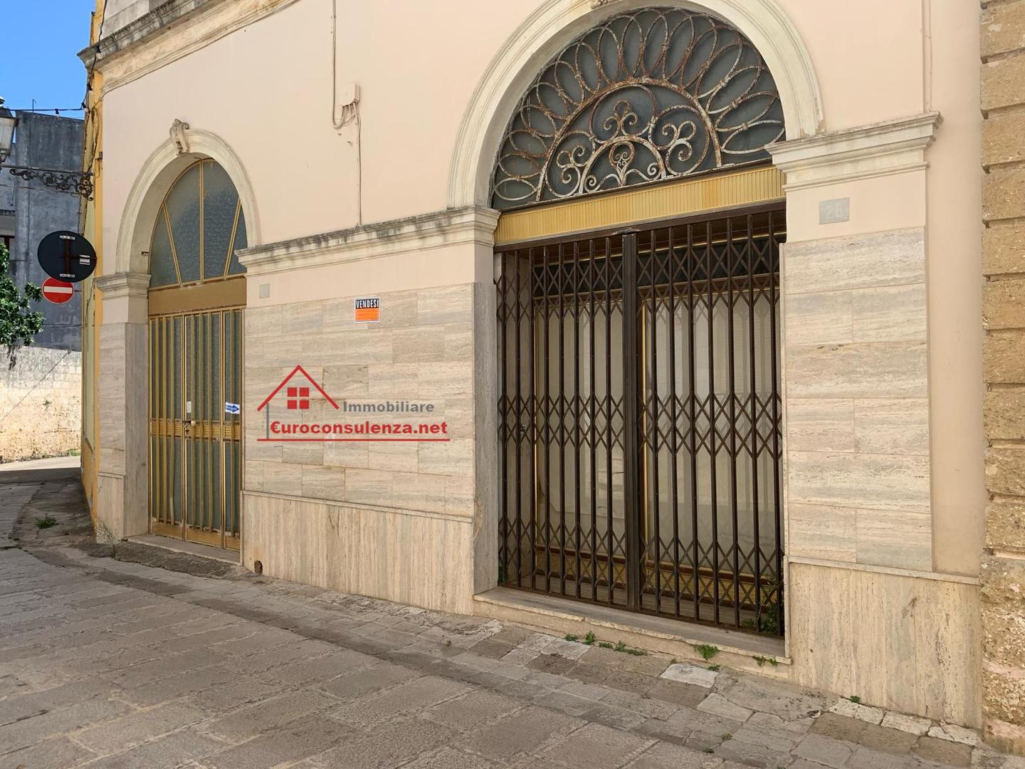 2 - house for sale in presicce-acquarica apulia italy