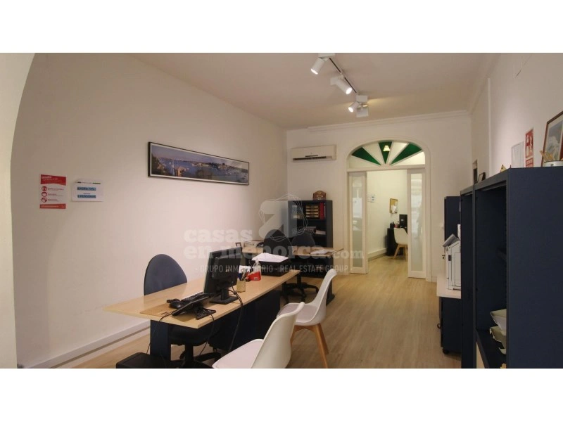 2 - business for sale in mao minorca - balearic islands spain
