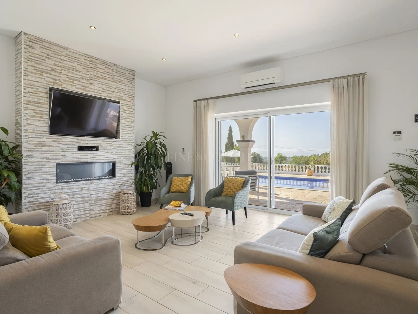 2 - sea view house for sale in conceição algarve portugal