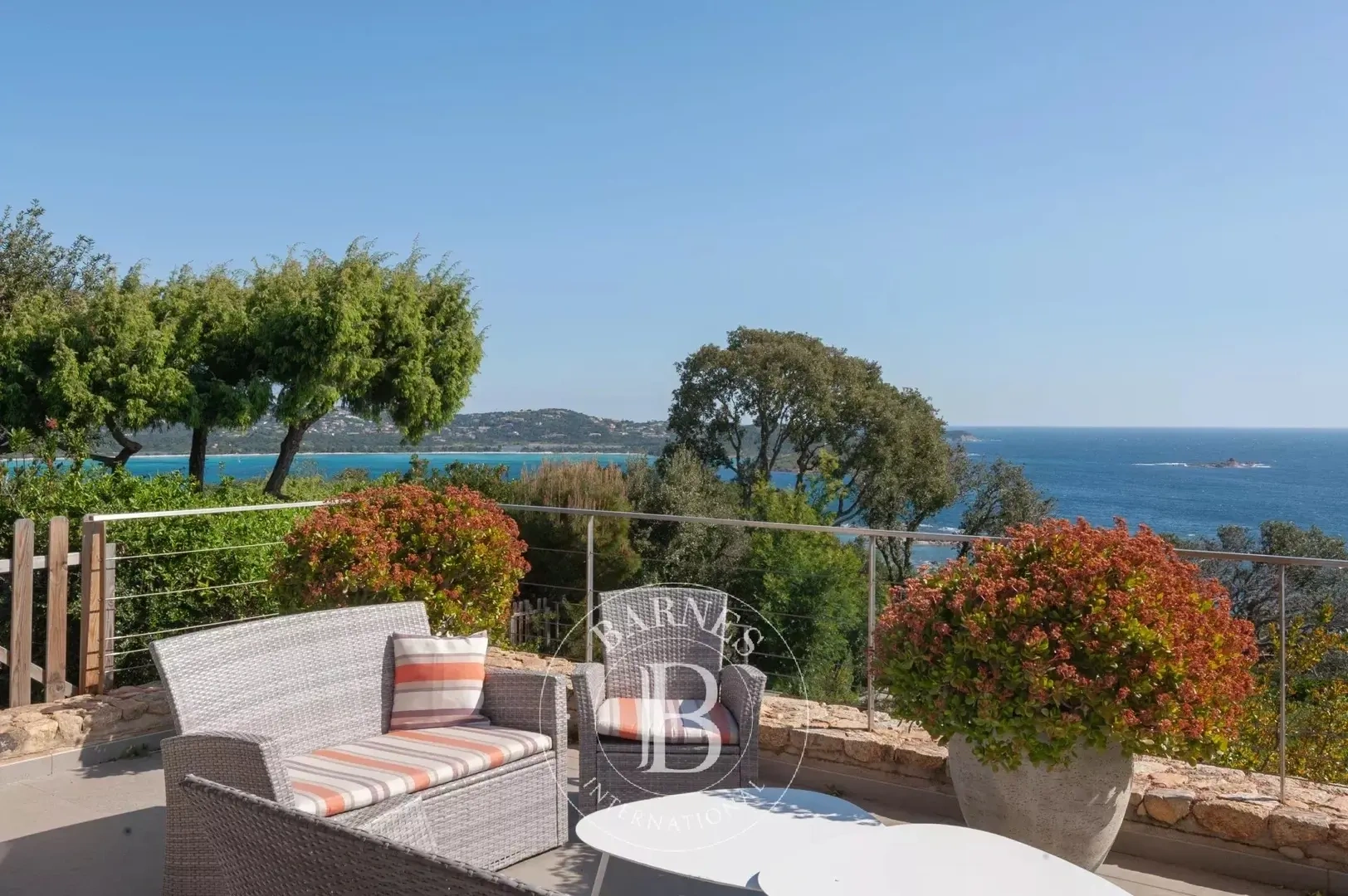 2 - location vacances maison vue mer lecci corse (du-sud) france