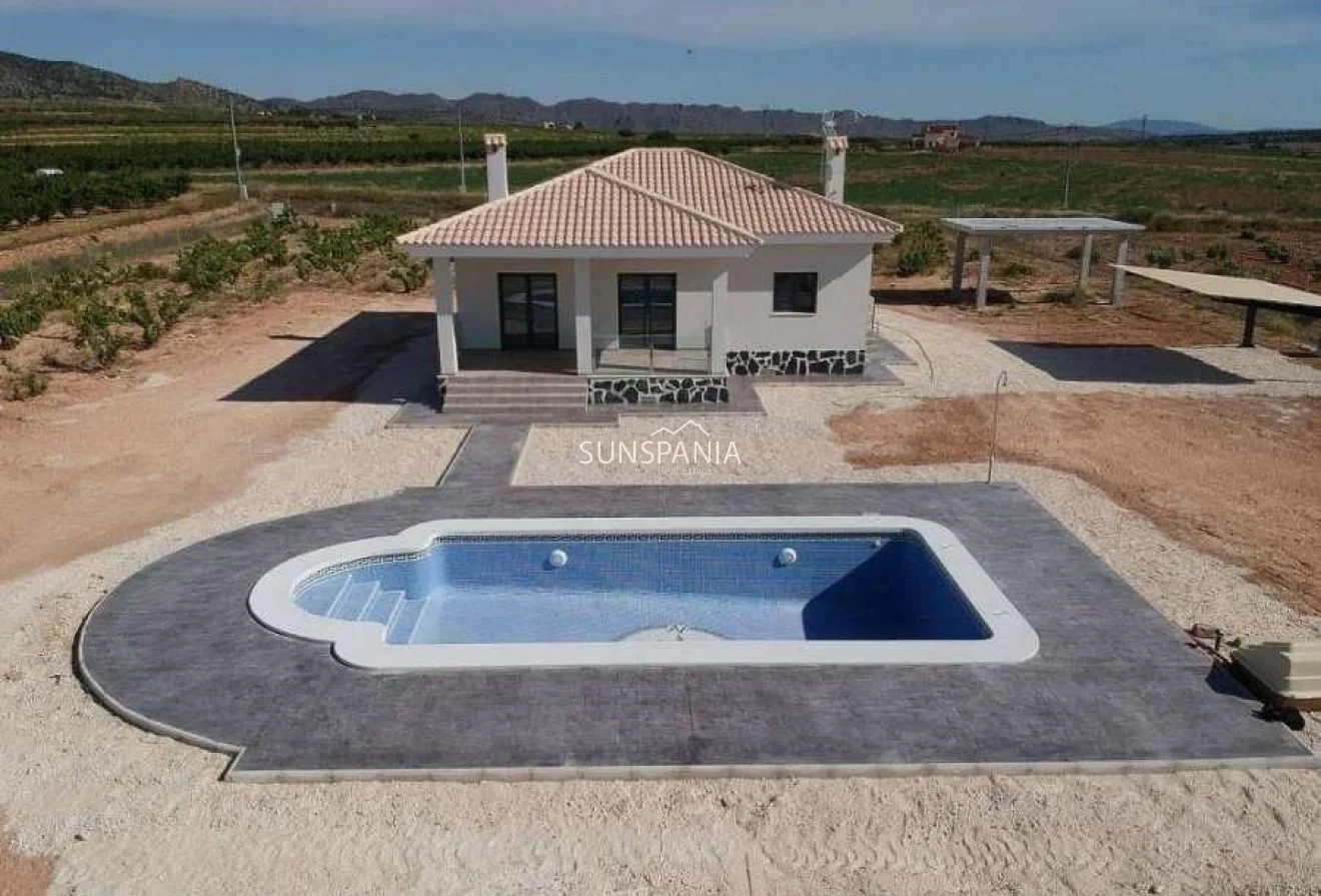 2 - verkoop huis pinoso valencian community spanje