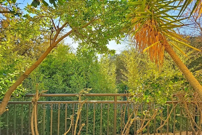 2 - verkoop appartement grimaud var frankrijk