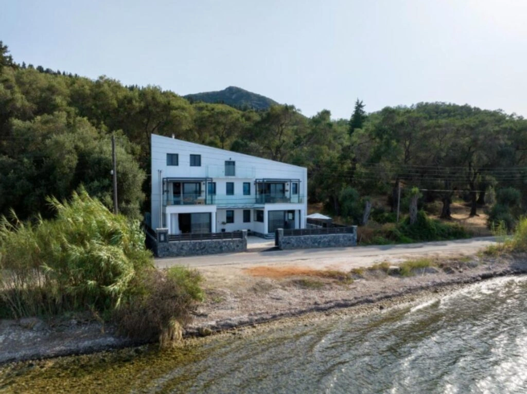 1 - vente villa vue mer boukari îles ioniennes grèce