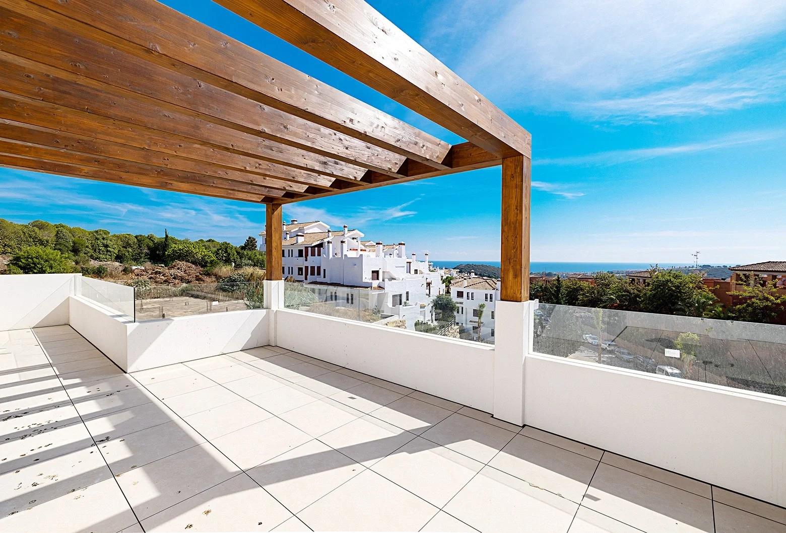 1 - verkauf wohnung casares - costa del sol andalusien spanien