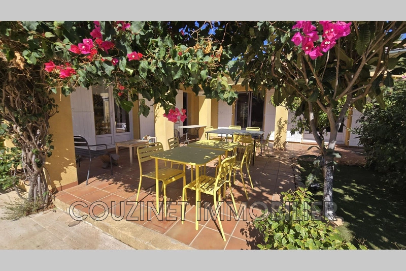 2 - house for sale in sanary sur mer var france