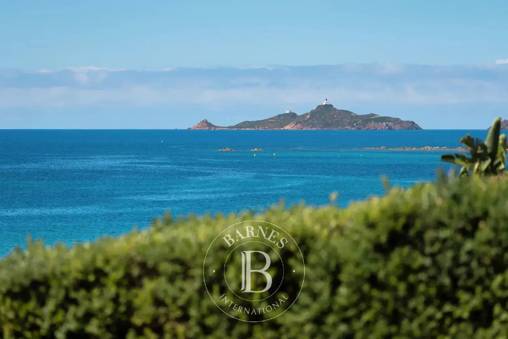 2 - vente villa vue mer ajaccio corse (du-sud) france